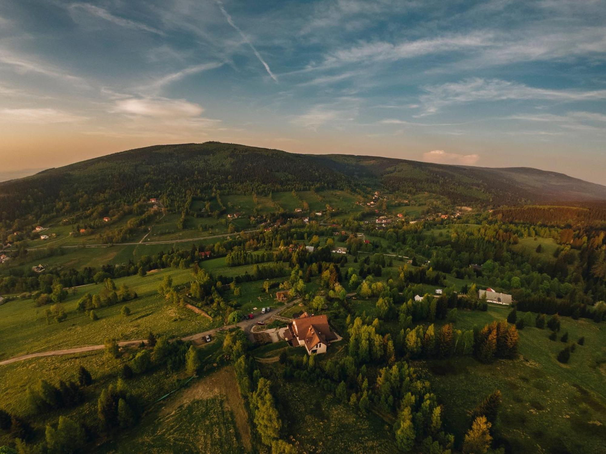 Willa Z Gwarantowanym Widokiem Na Gory Aleksander Panorama Świeradów-Zdrój Kültér fotó